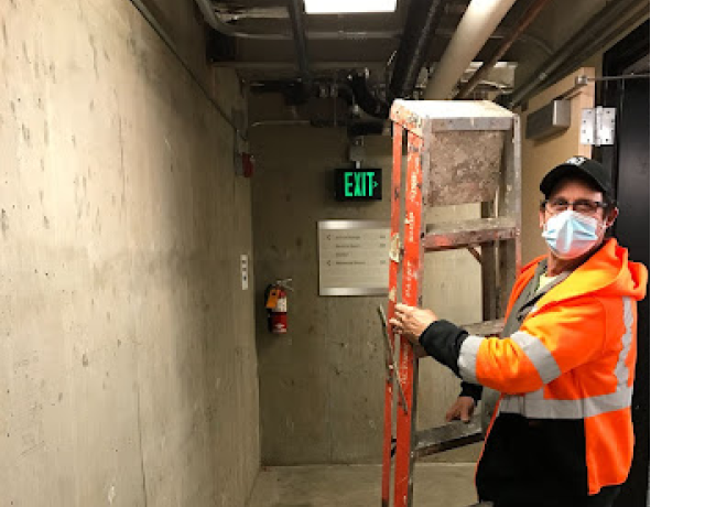 PSU worker removing unsafe ladder