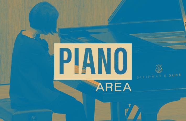 Piano student in recital