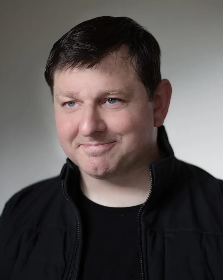 PHOTO OF MATTHEW BUNZA