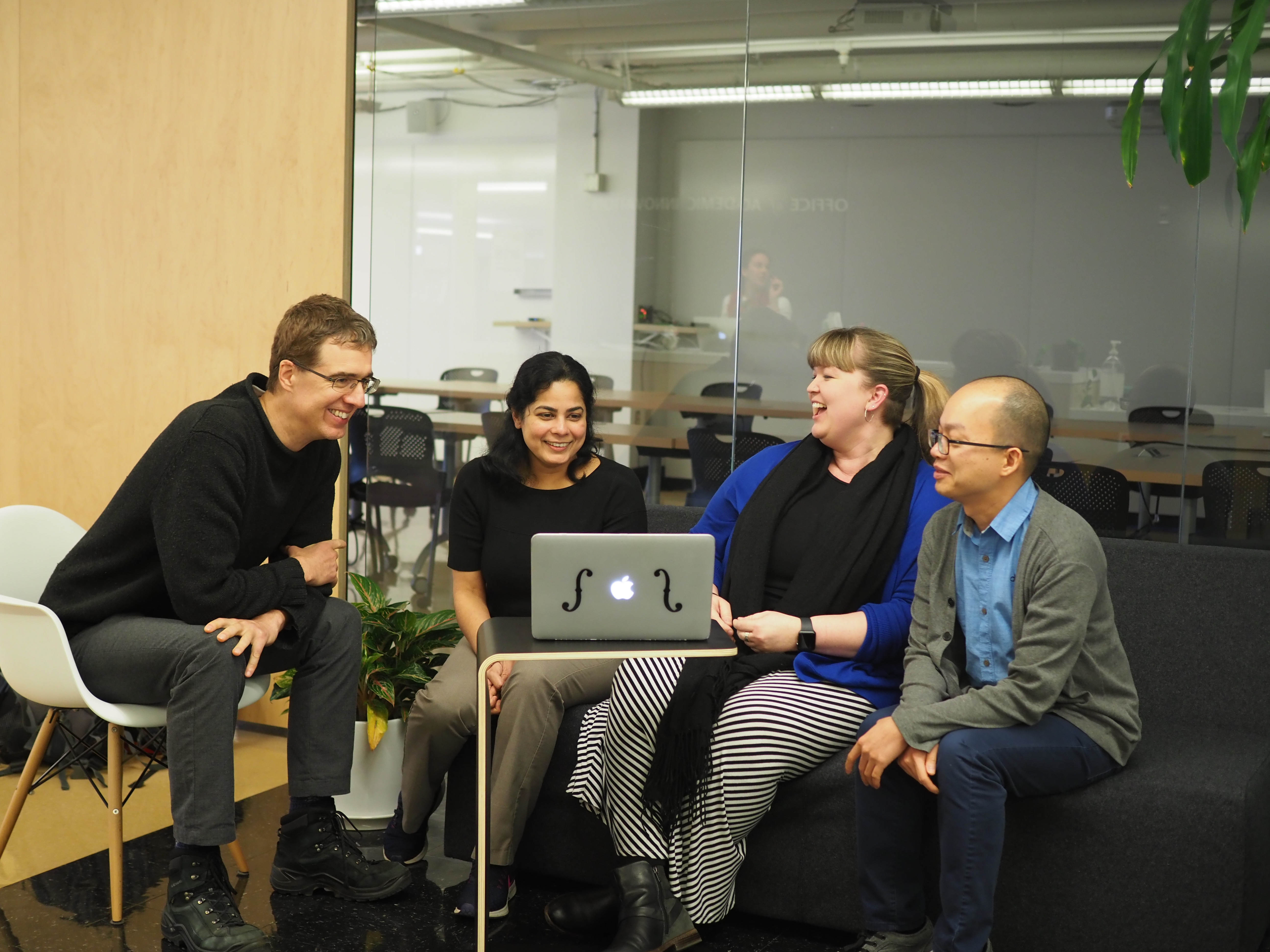  Instructor Priya Jamkhedkar works with an OAI UX designer and instructional designer on replacing textbooks with an adaptive platform in PSU physics classroom.