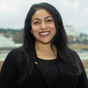 Kimberly Alvarez headshot 