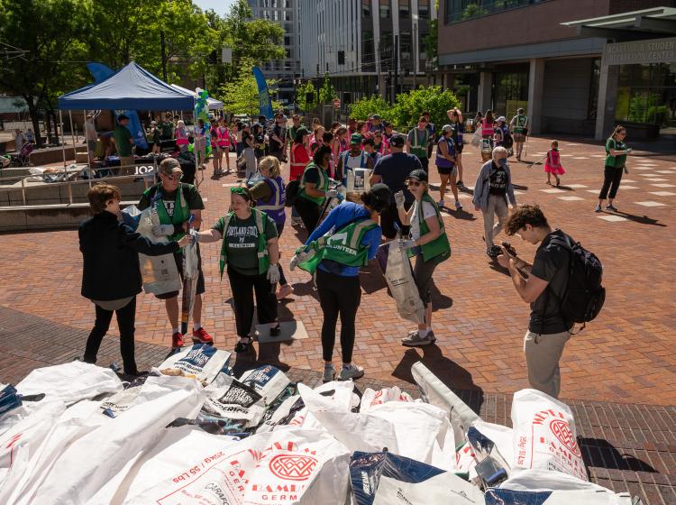 Volunteers gathering before heading out to pick up trash with SOLVE