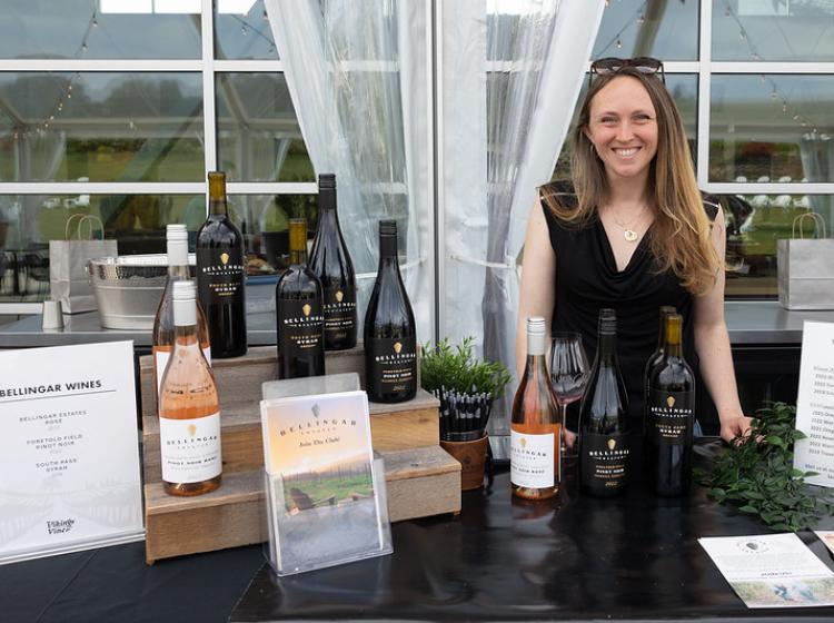 Kim Bellingar, alum and owner of Bellingar Estates at the Winemakers Tasting alumni event in June, 2024.