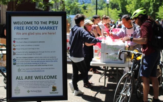 Image of the Free Food Market hosted by the students at the PSU Food Pantry