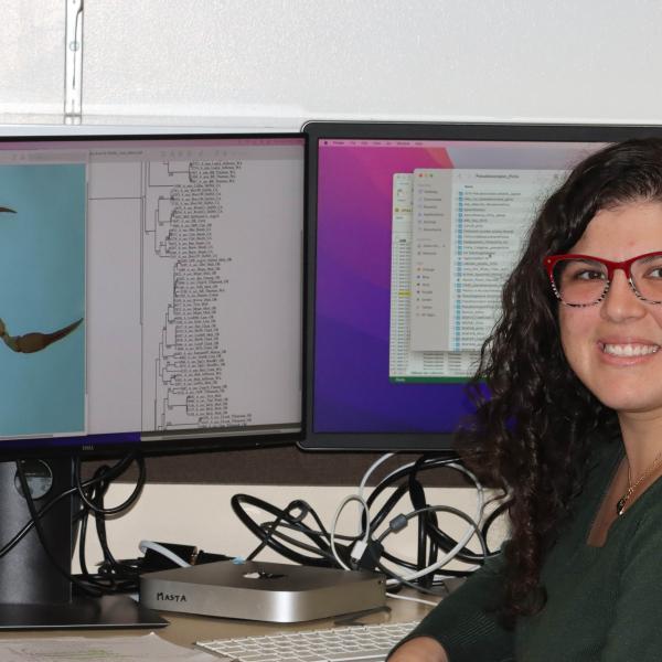 Amanda Cochran in the lab