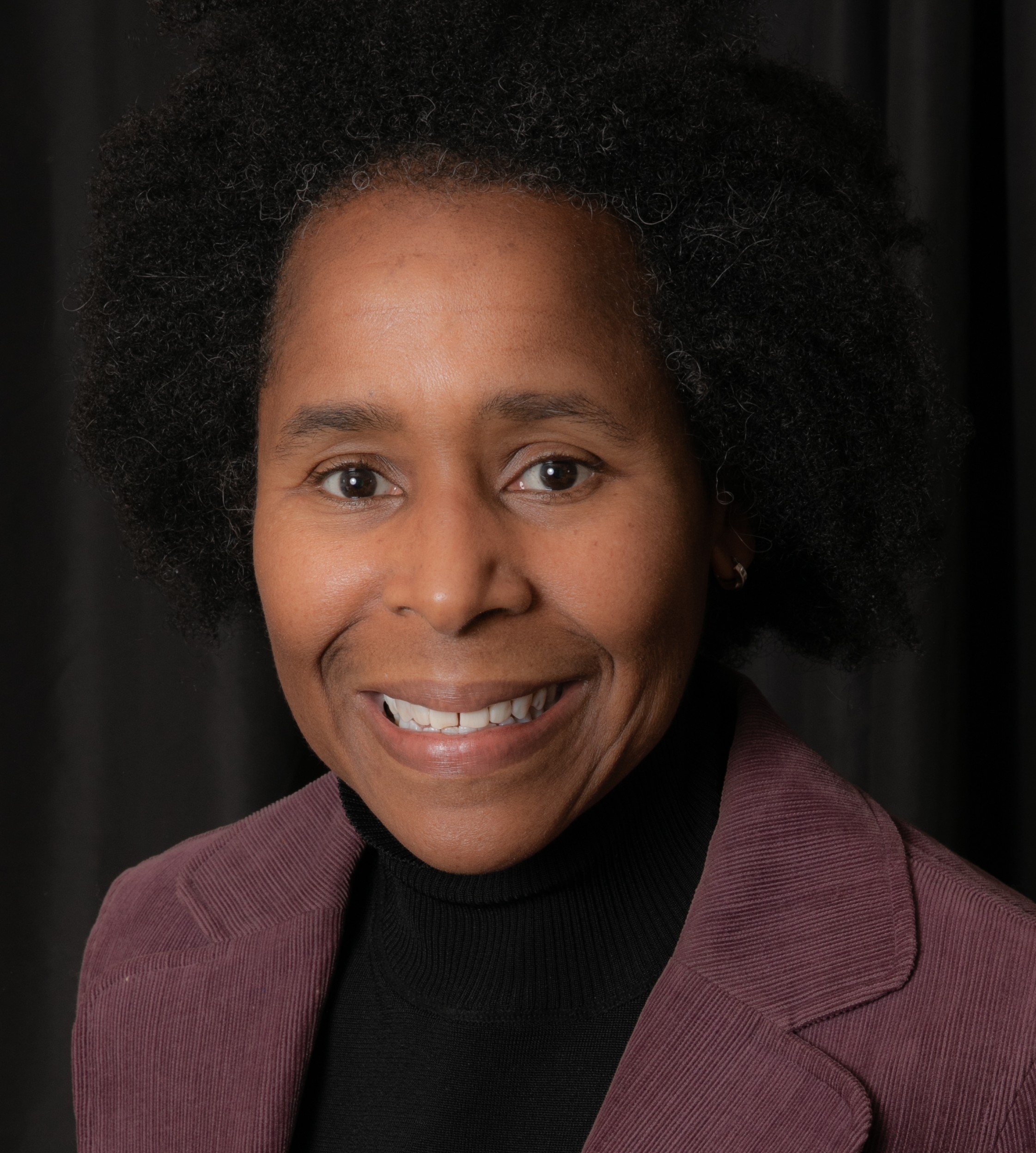 Carmen P. Thompson Headshot