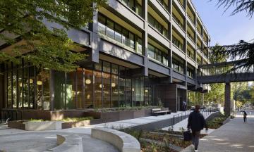 Photo of Southwest Corner of the Vernier Science Center