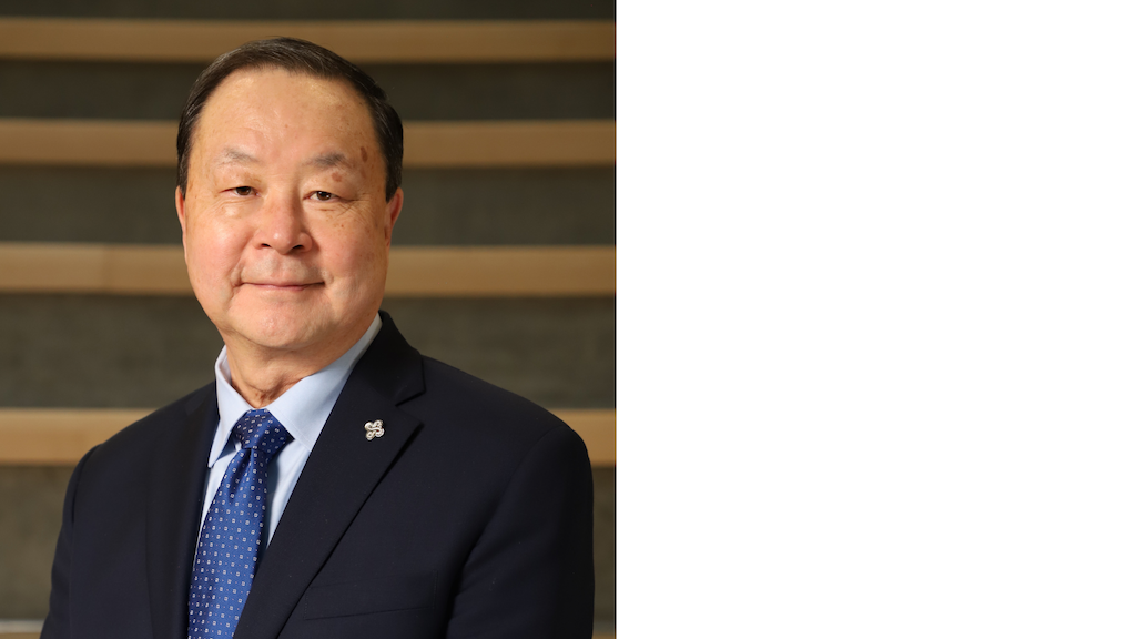 Dean Qing Hu