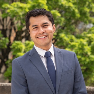 Brian Montes headshot