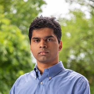 Manoj Rajesh headshot