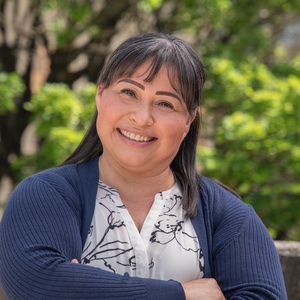Miriam Meneses-Rios headshot