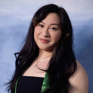 Sandy Fernandez headshot