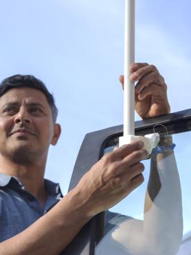 Dr Vivek Shandas attached air-quality-measuring equipment to a car