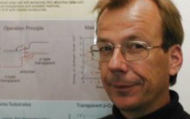 Rolf Koenenkamp headshot