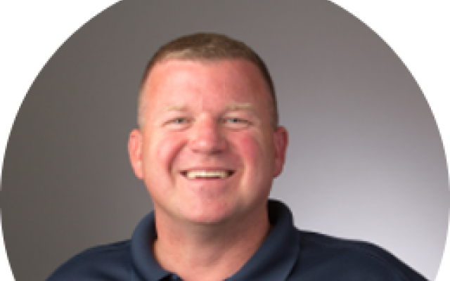 Derek Tretheway headshot