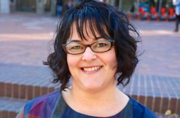 A head shot photo of Monica Parmley.