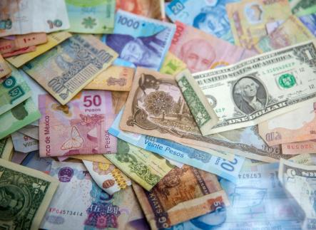 different types of international currency