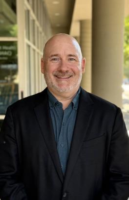 Dana headshot image
