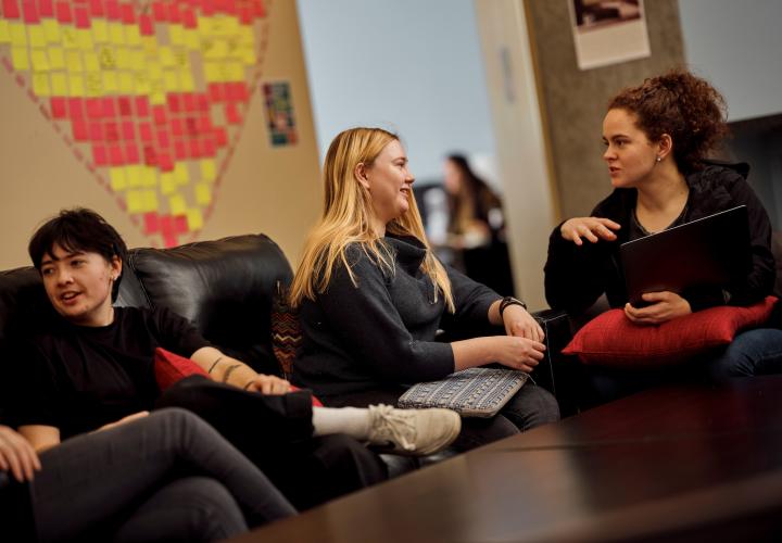 PSU Honors students studying together