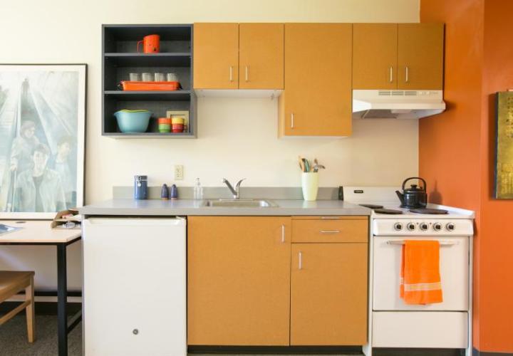 honors housing room in Epler Hall