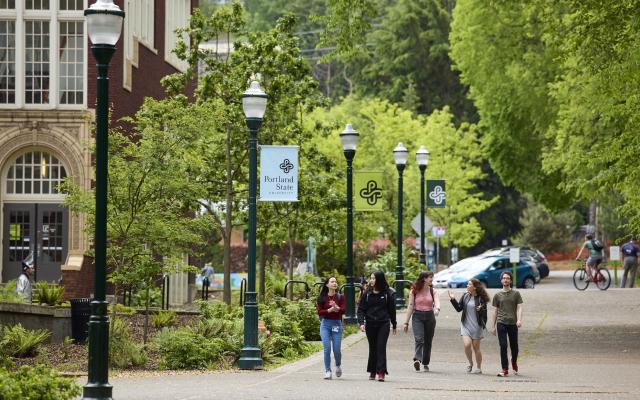 Students on the Park Blocks