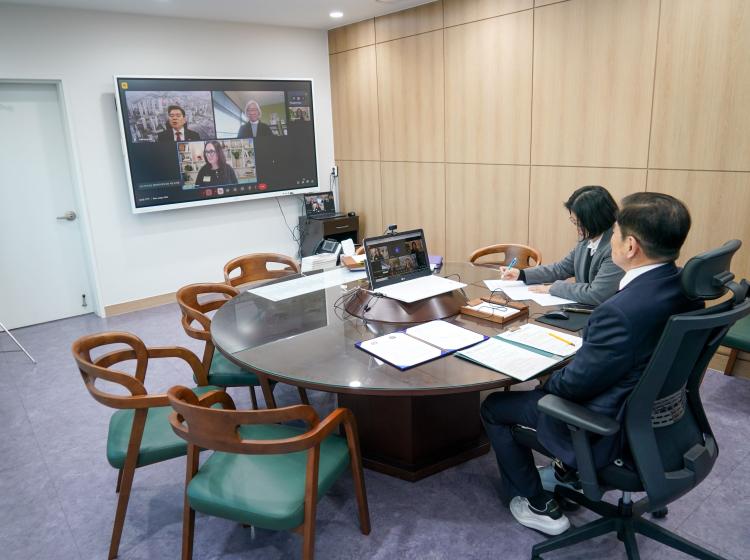 Virtual MOU signing ceremony with Dongdaemoon Autonomous District in Seoul, South Korea, on February 18, 2025.  Partnership champion Professor Junghee Lee, a Senior Fellow at Hatfield School of Government. played an outsized role in making this happen, despite the fact that her Zoom rectangle is so small.  