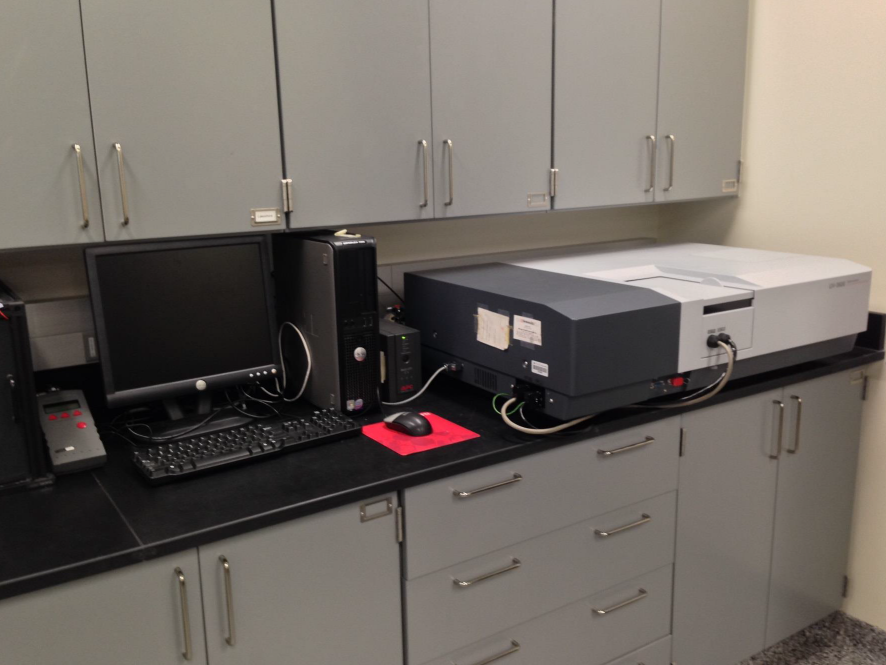 UV-3600, a uv-vis spectrophotometer
