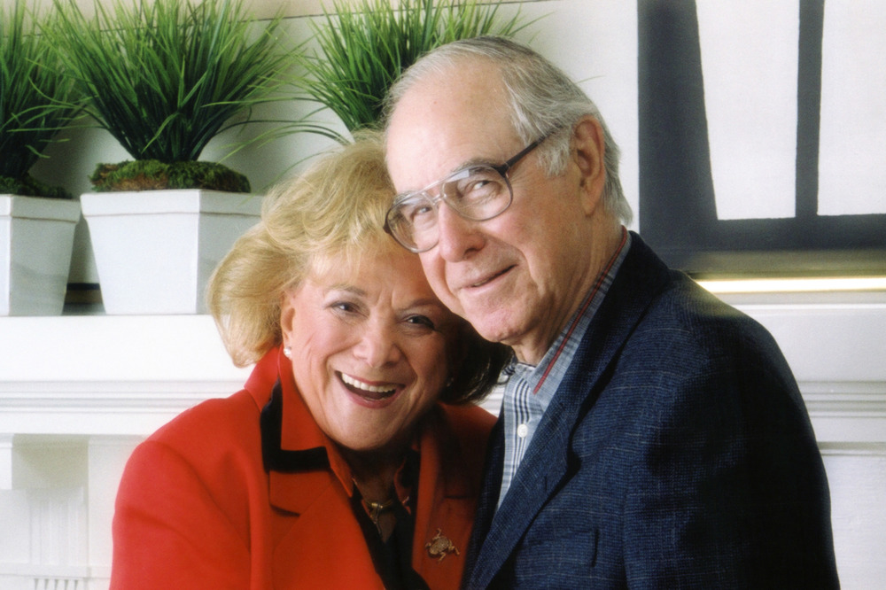 Harold and Arlene Schnitzer portrait