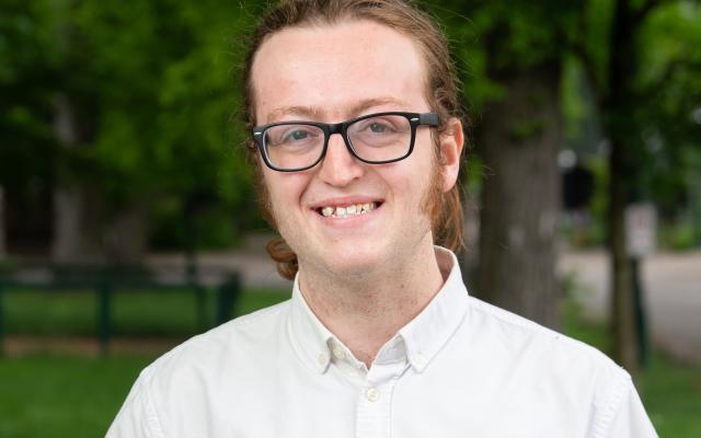 Max Blust - graduate
