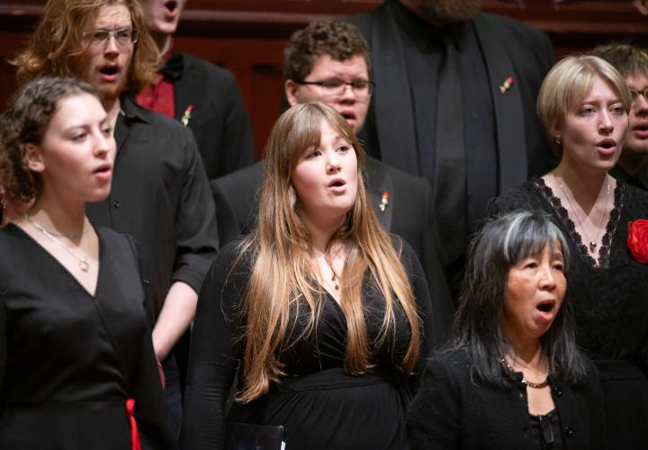 PSU Choir students performing.