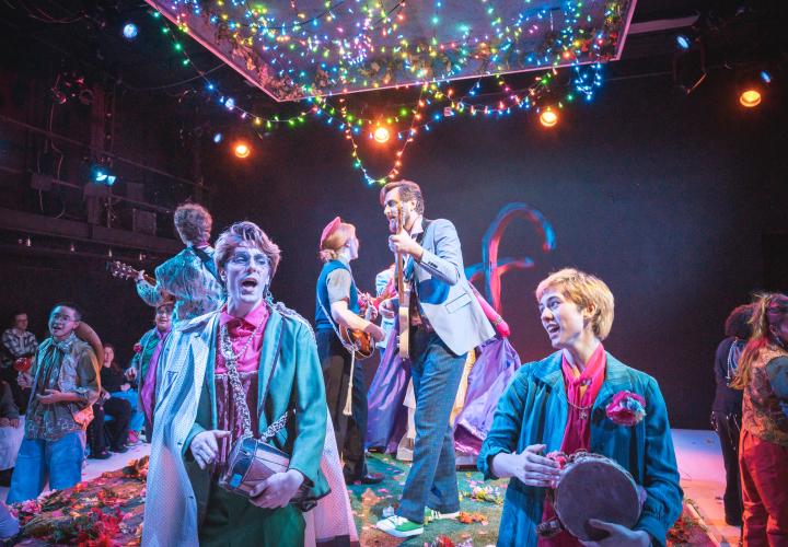 Cast and musicians of "As You Like It" singing.