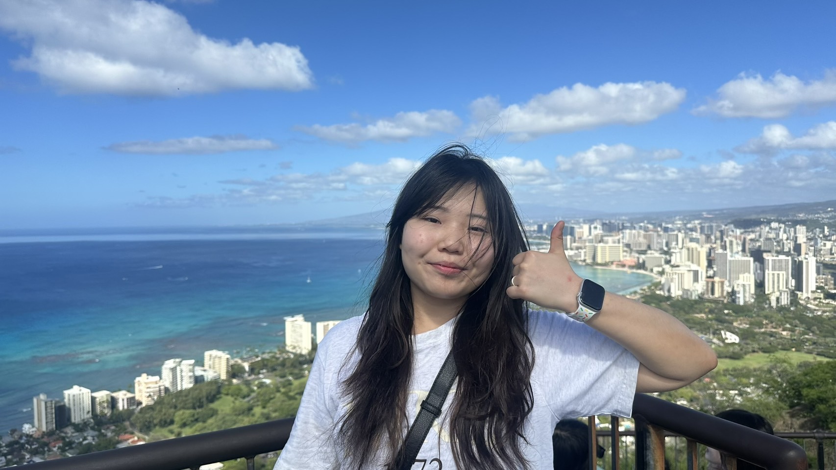 Younghyun Kim profile picture with ocean background