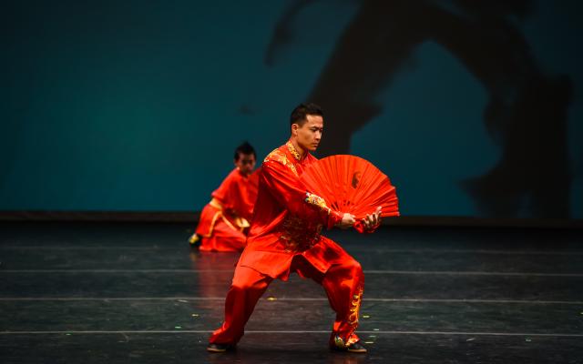 Chinese fan dance