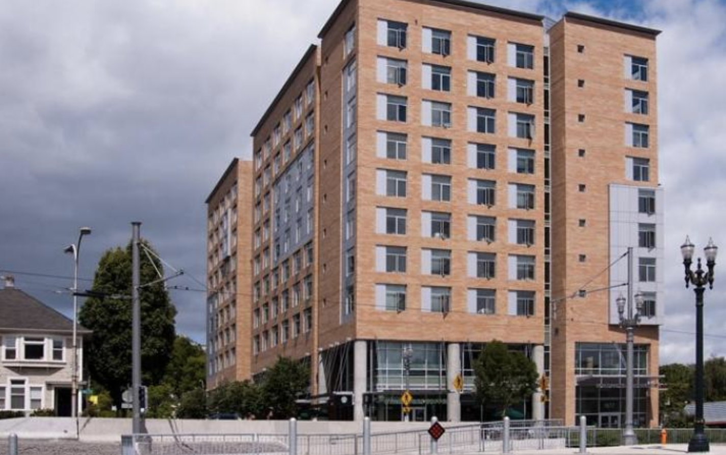 picture of broadway residence hall