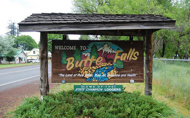 Butte Falls, Oregon, welcome sign