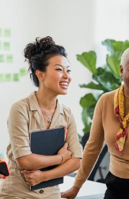 People laughing in the workplace 