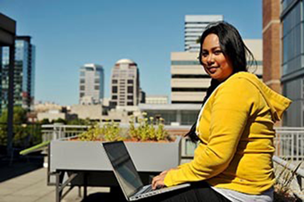 PSU online student studying