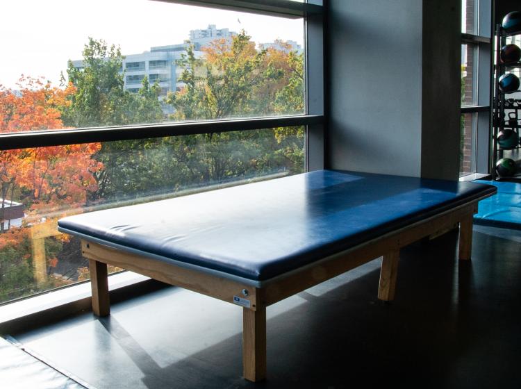 weight bench