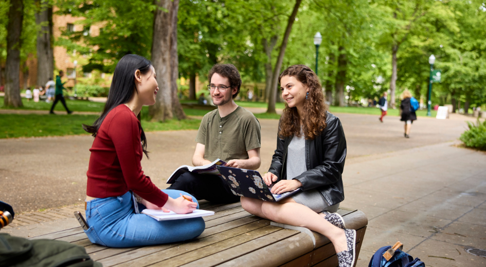 Students on Park Blocks