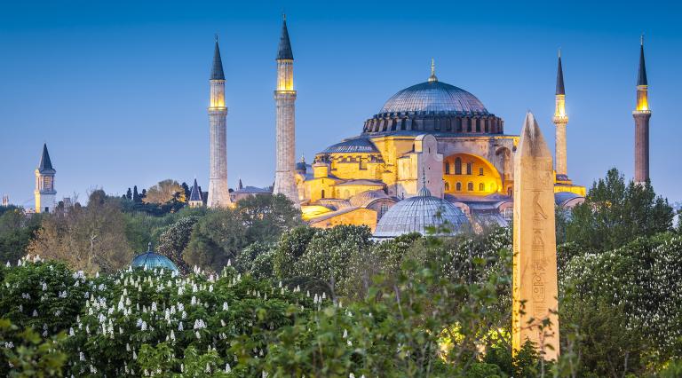 Majestic Blue Mosque (built 1616) in the vibrant city of Istanbul, Turkey.