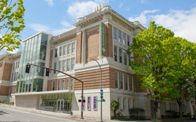 Lincoln Hall