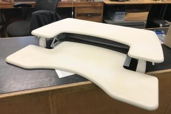 Varidesk PP36 (lowest position)