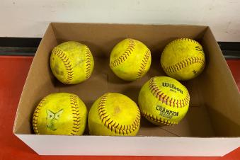 softballs