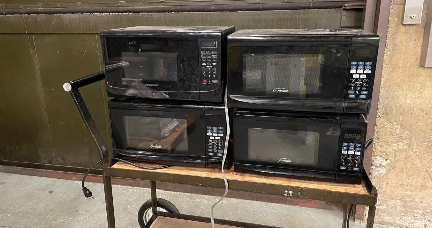 Microwaves available as of 2025-03-28