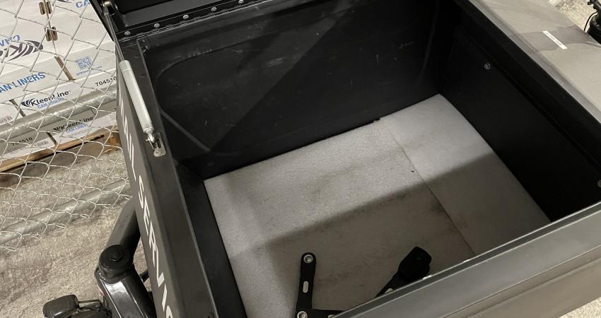 front cargo box interior