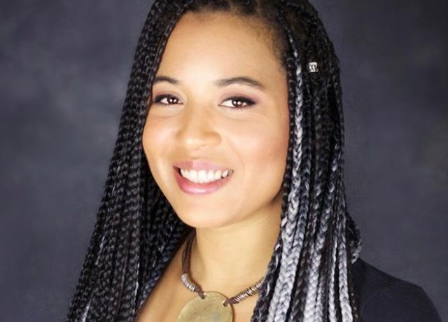headshot of lara opeifa
