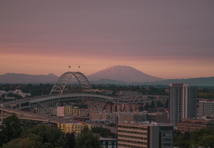 Skyline of Portland. Photo by Elena Kuchko.