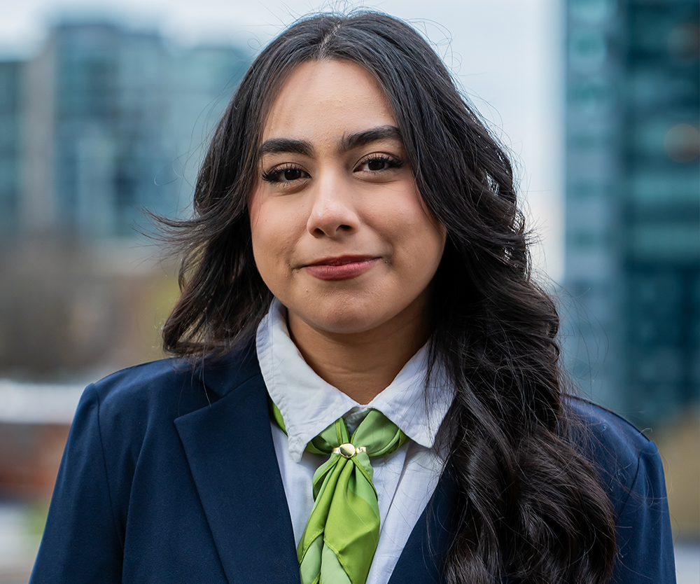 Jeimi Rosales headshot